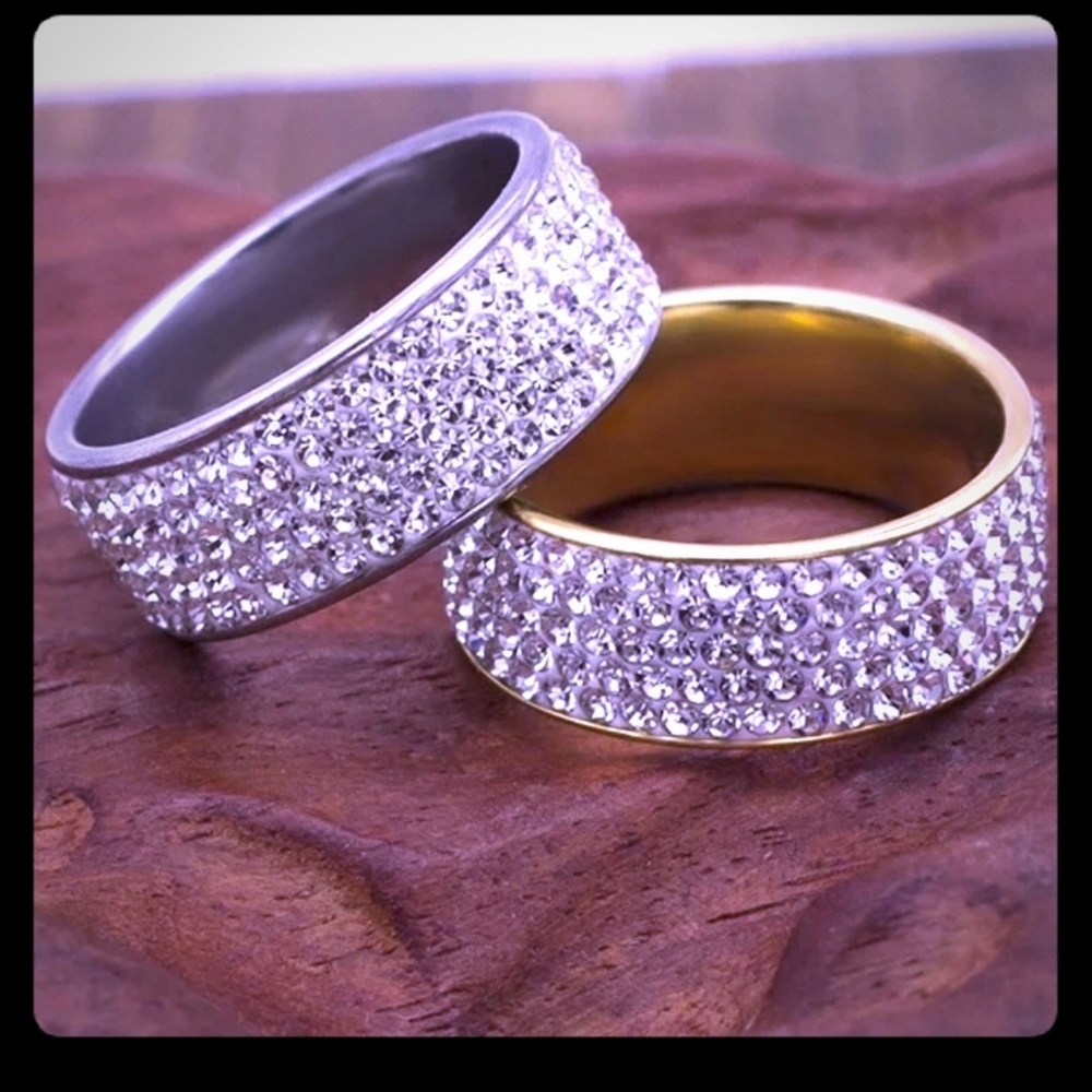 Womens Ring 5 Row Sparkling AAA crystal Band Ring Engagement Wedding NWT - Picture 12 of 12